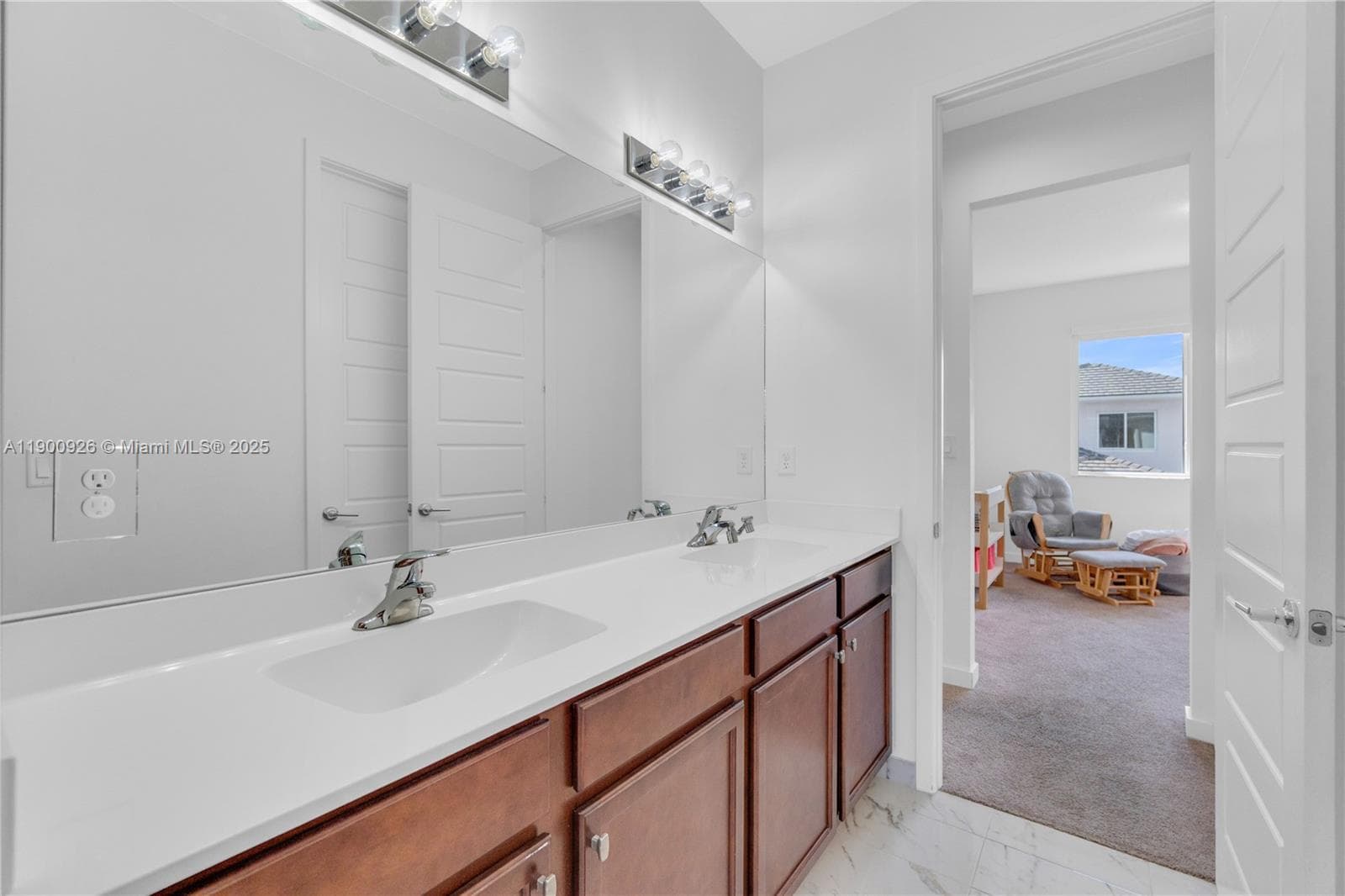 15288 SW 176th Ter, Miami FL 33187 — 34