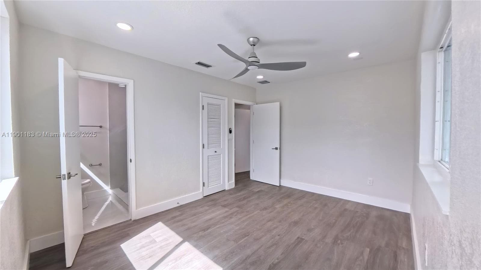 1575 W 6th Ave, Hialeah FL 33010 — 19