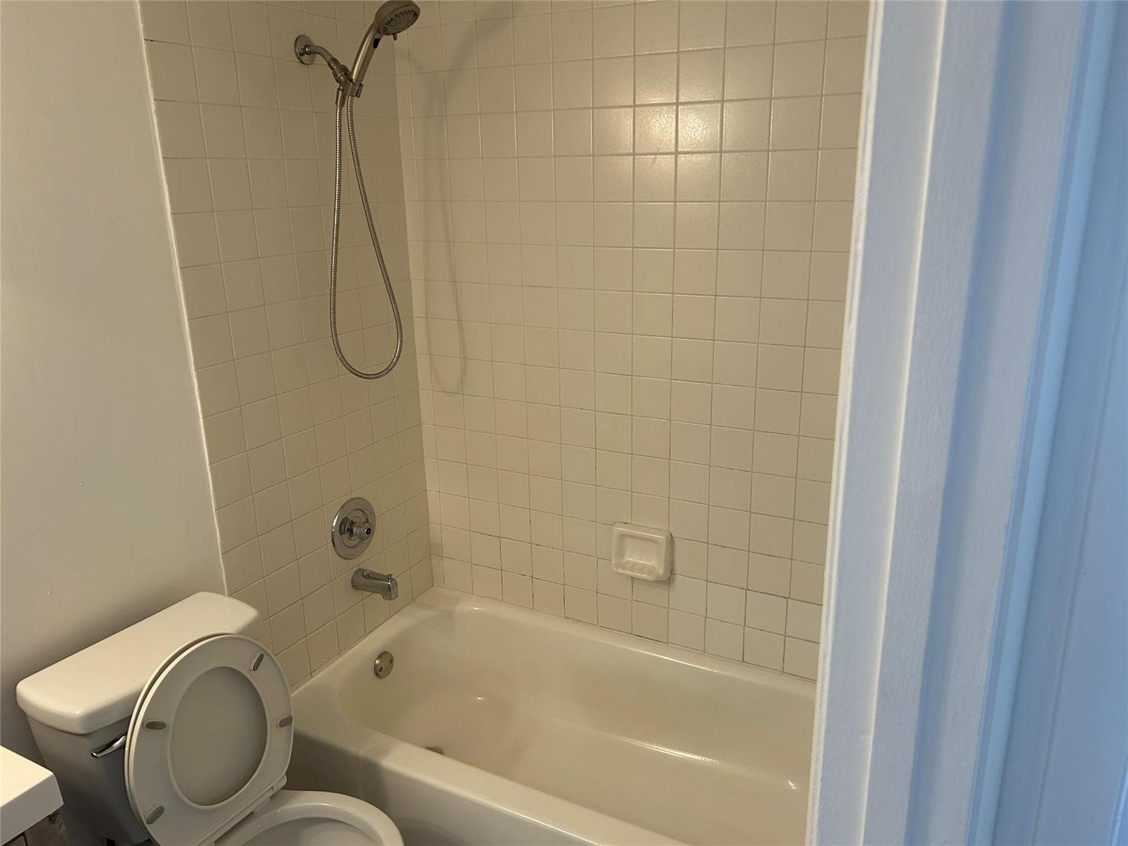 871 NE 207th Terrace # 102, Miami FL 33179 — 16