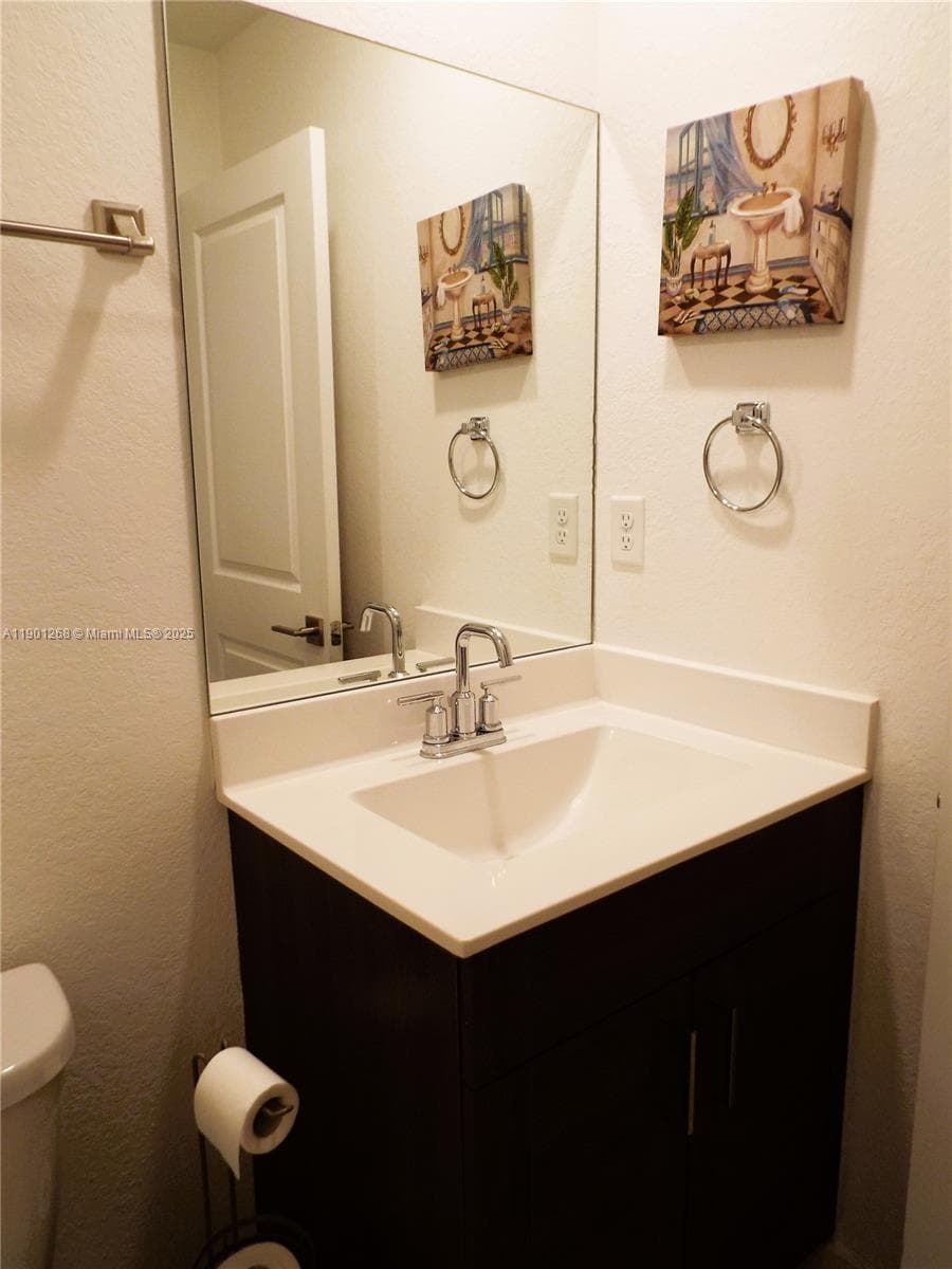 2363 SE 11th St, Homestead FL 33035 — 34