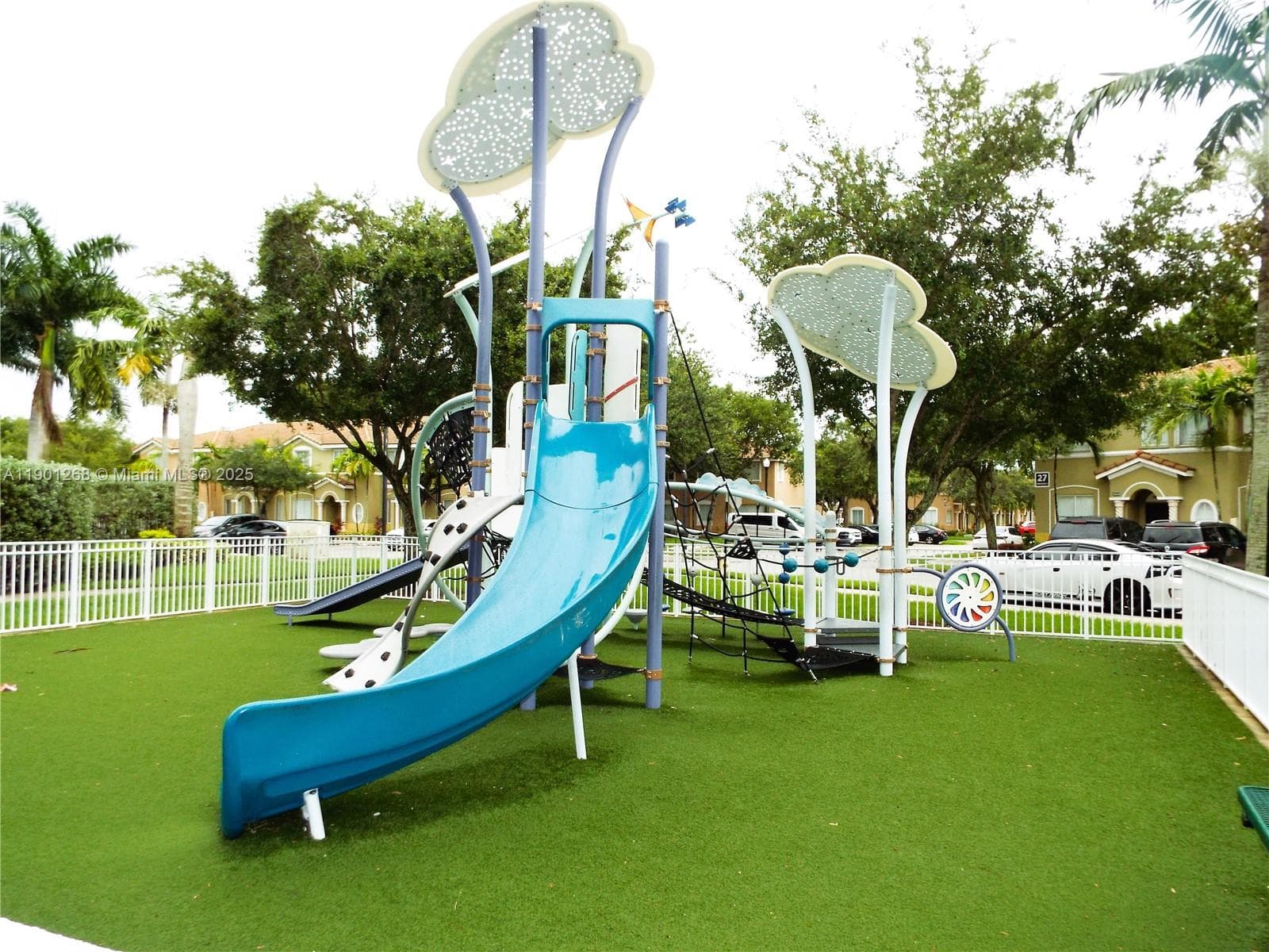 2363 SE 11th St, Homestead FL 33035 — 60