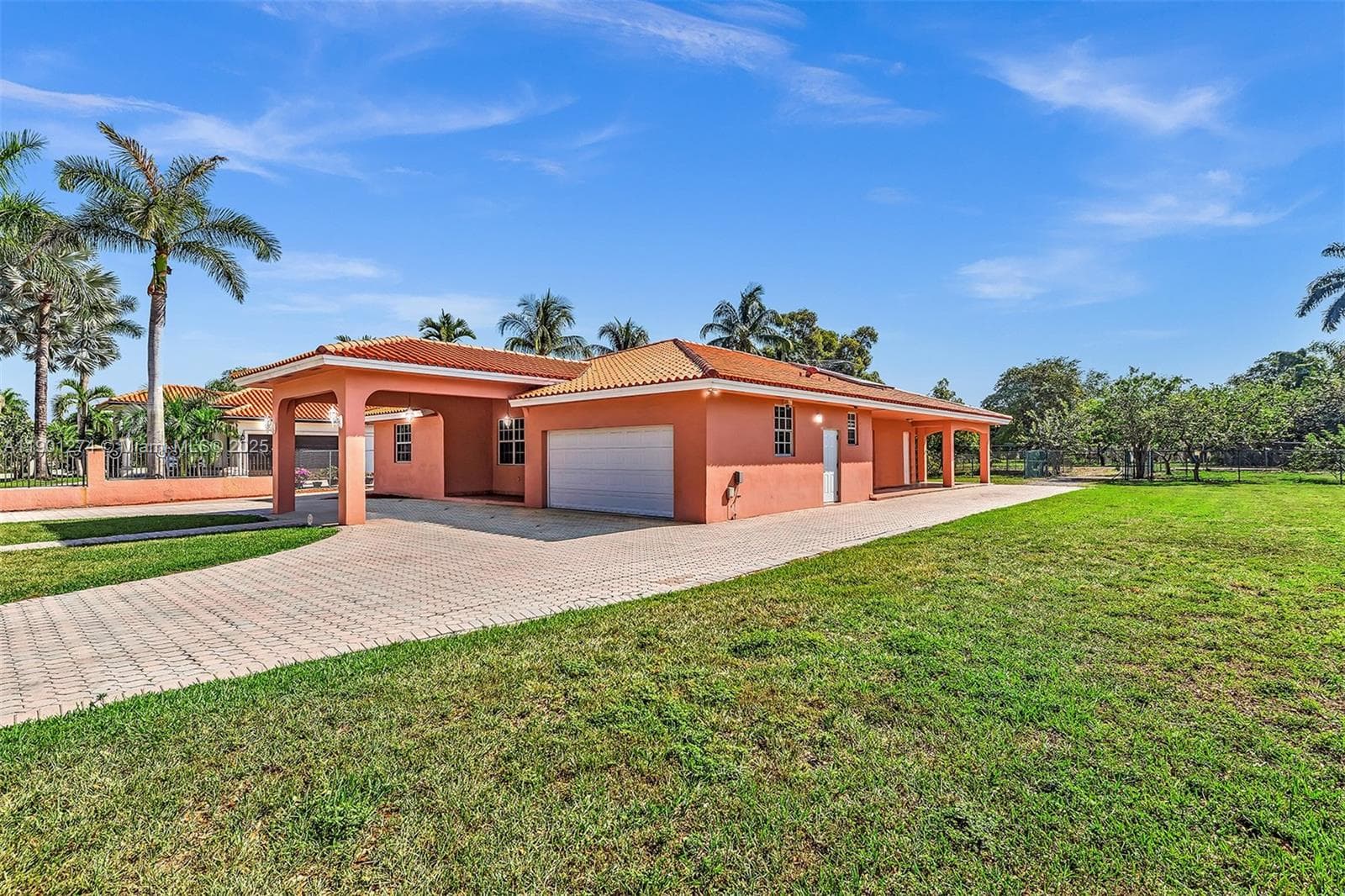 279 NW 119th Ave., Miami FL 33182 — 1
