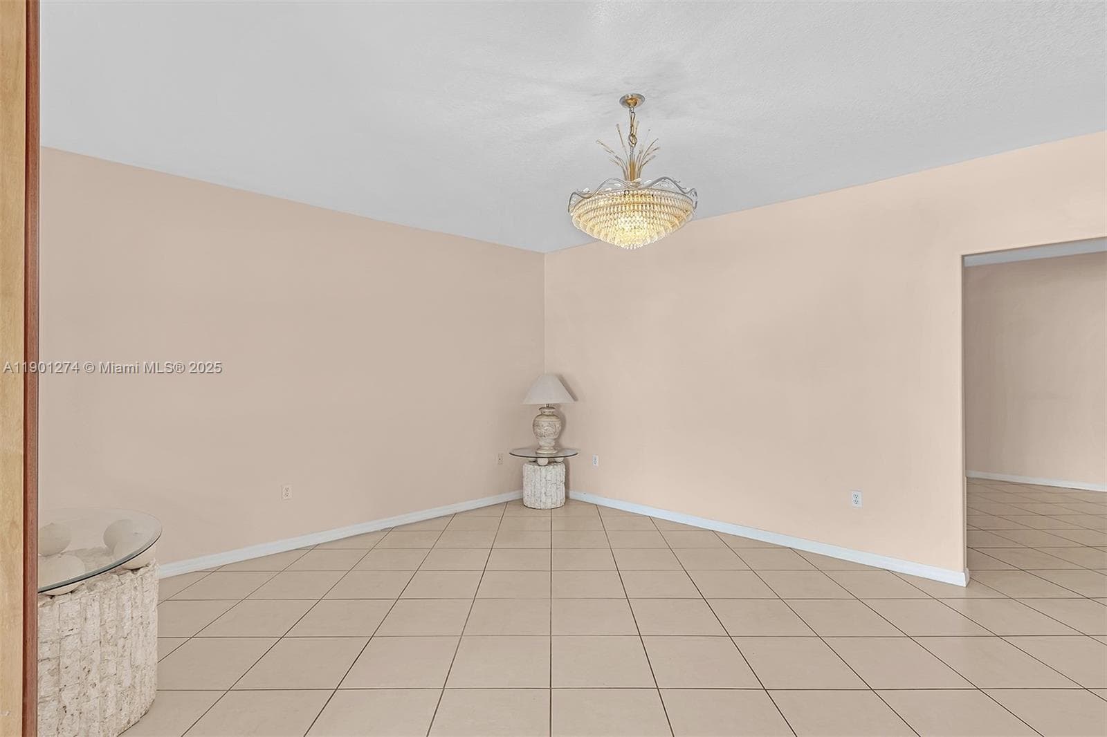 279 NW 119th Ave., Miami FL 33182 — 9