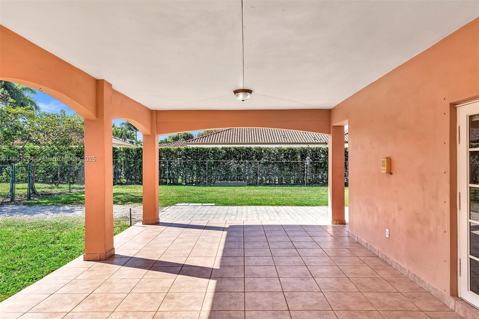279 NW 119th Ave., Miami FL 33182 — 52