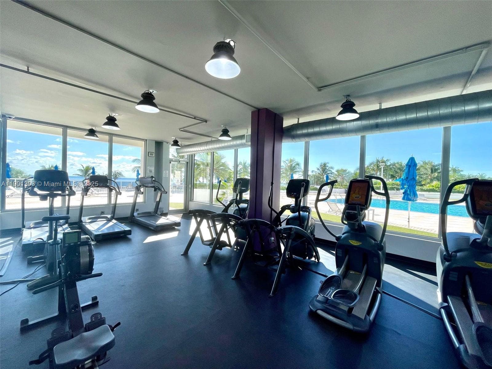 100 Lincoln Rd # 1111, Miami Beach FL 33139 — 29