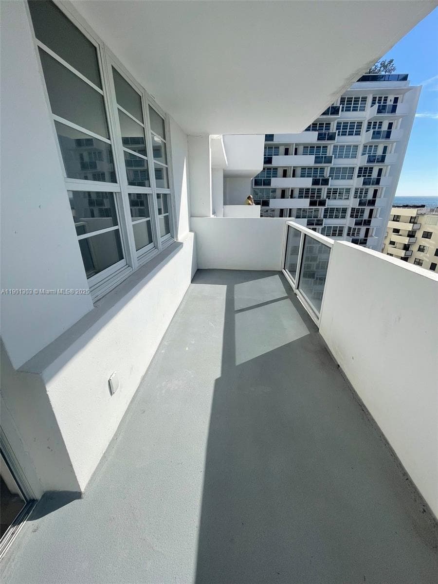 100 Lincoln Rd # 1111, Miami Beach FL 33139 — 25