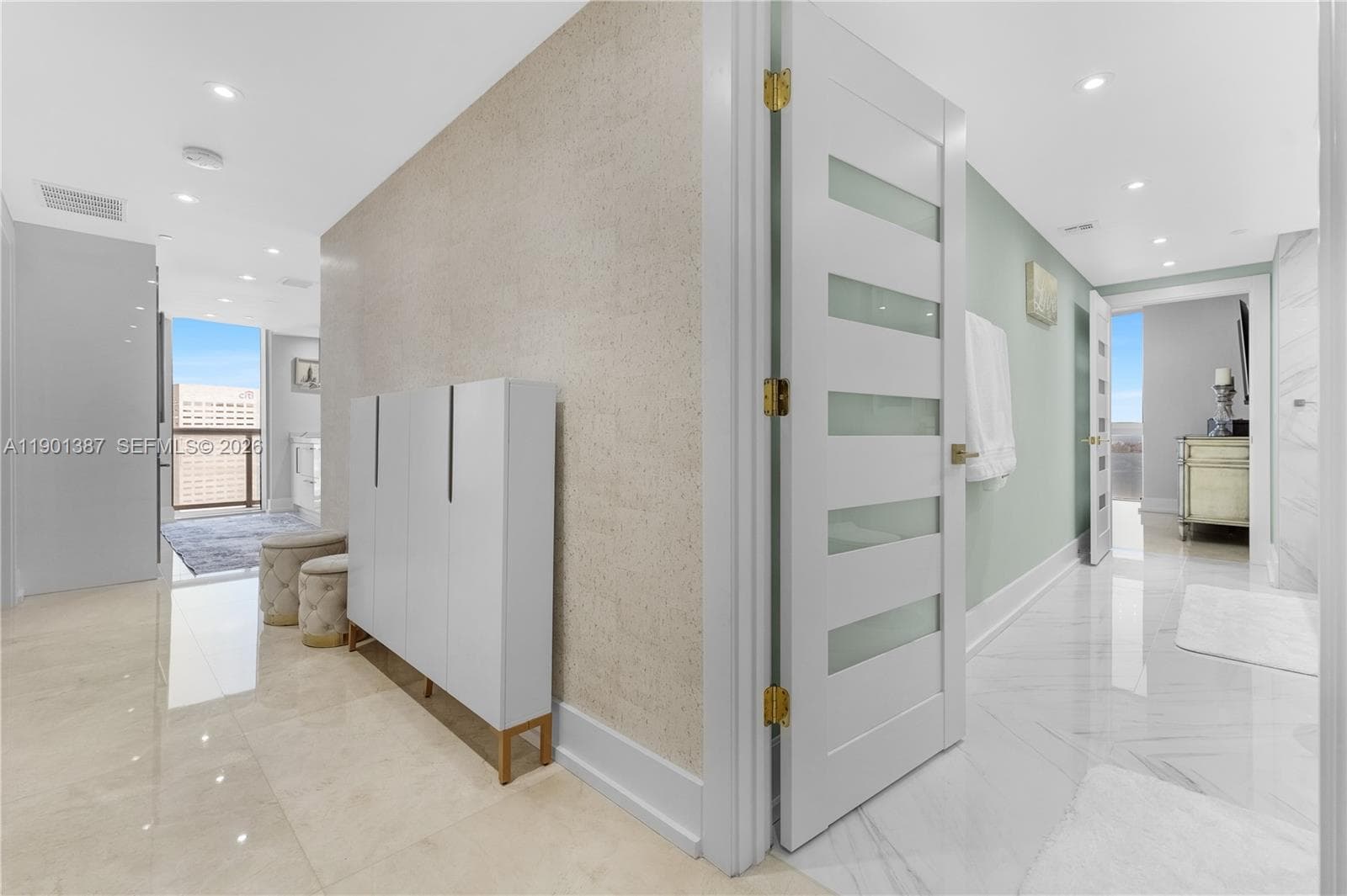 495 Brickell Ave # 3802, Miami FL 33131 — 23