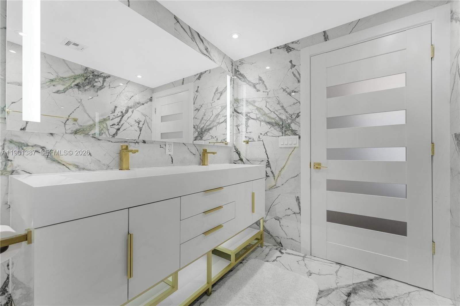495 Brickell Ave # 3802, Miami FL 33131 — 12