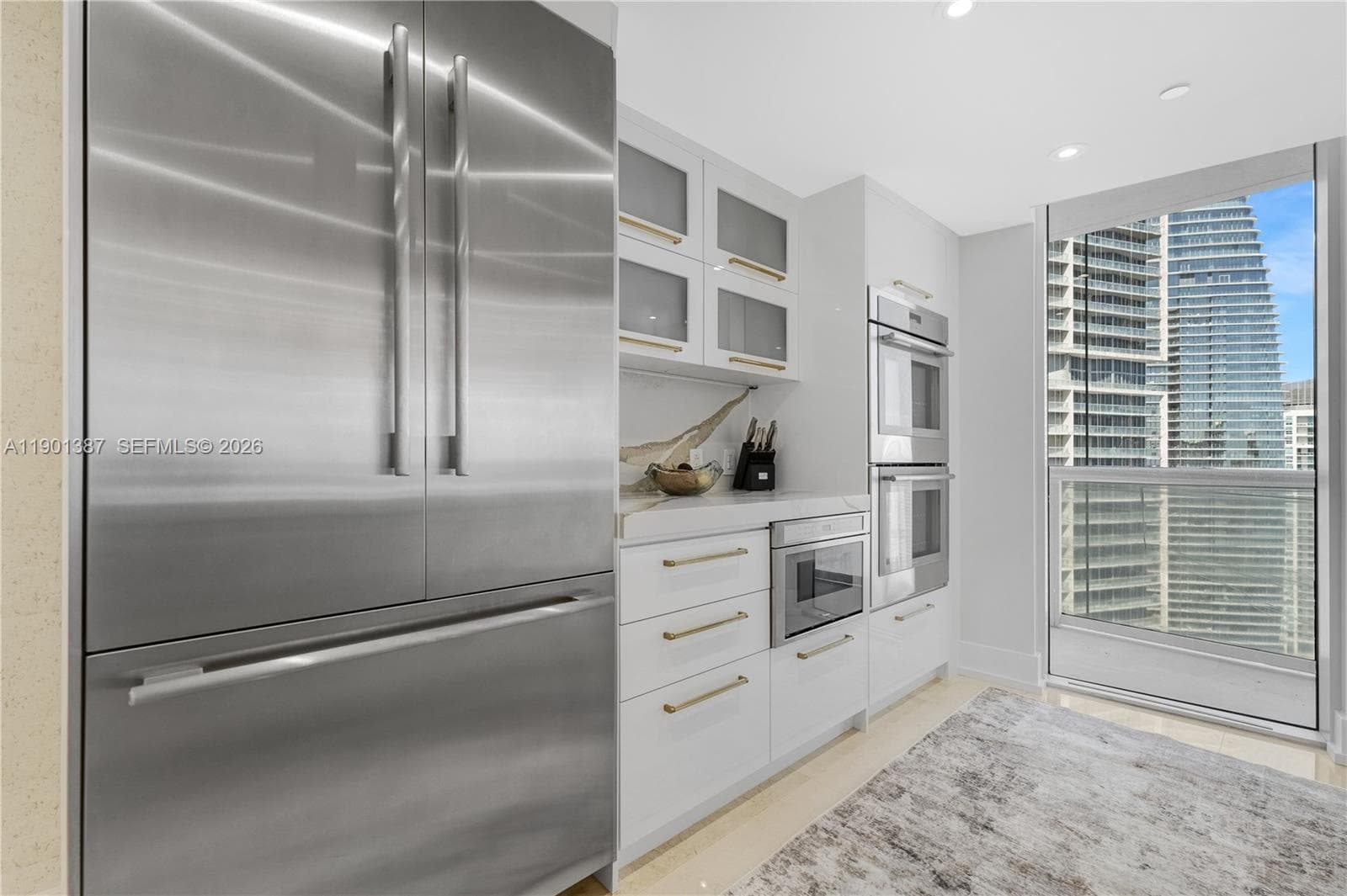 495 Brickell Ave # 3802, Miami FL 33131 — 5