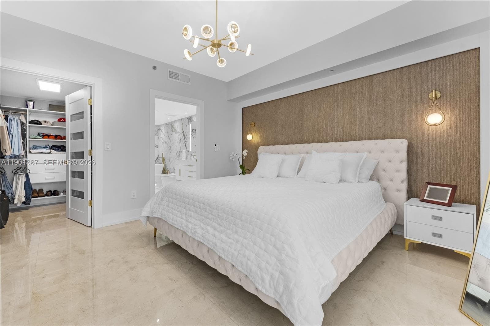 495 Brickell Ave # 3802, Miami FL 33131 — 11
