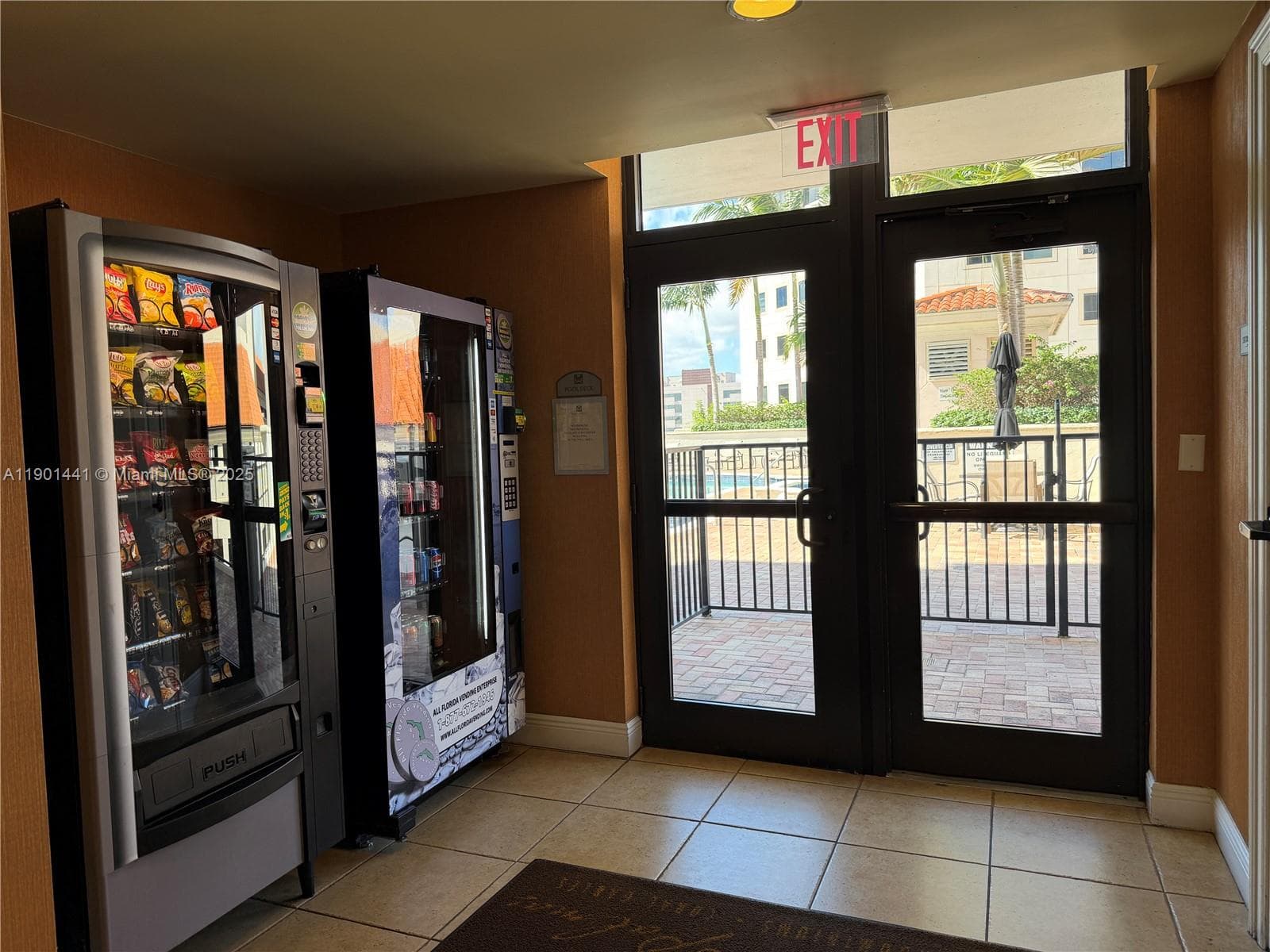 888 S Douglas Rd # 917, Coral Gables FL 33134 — 27