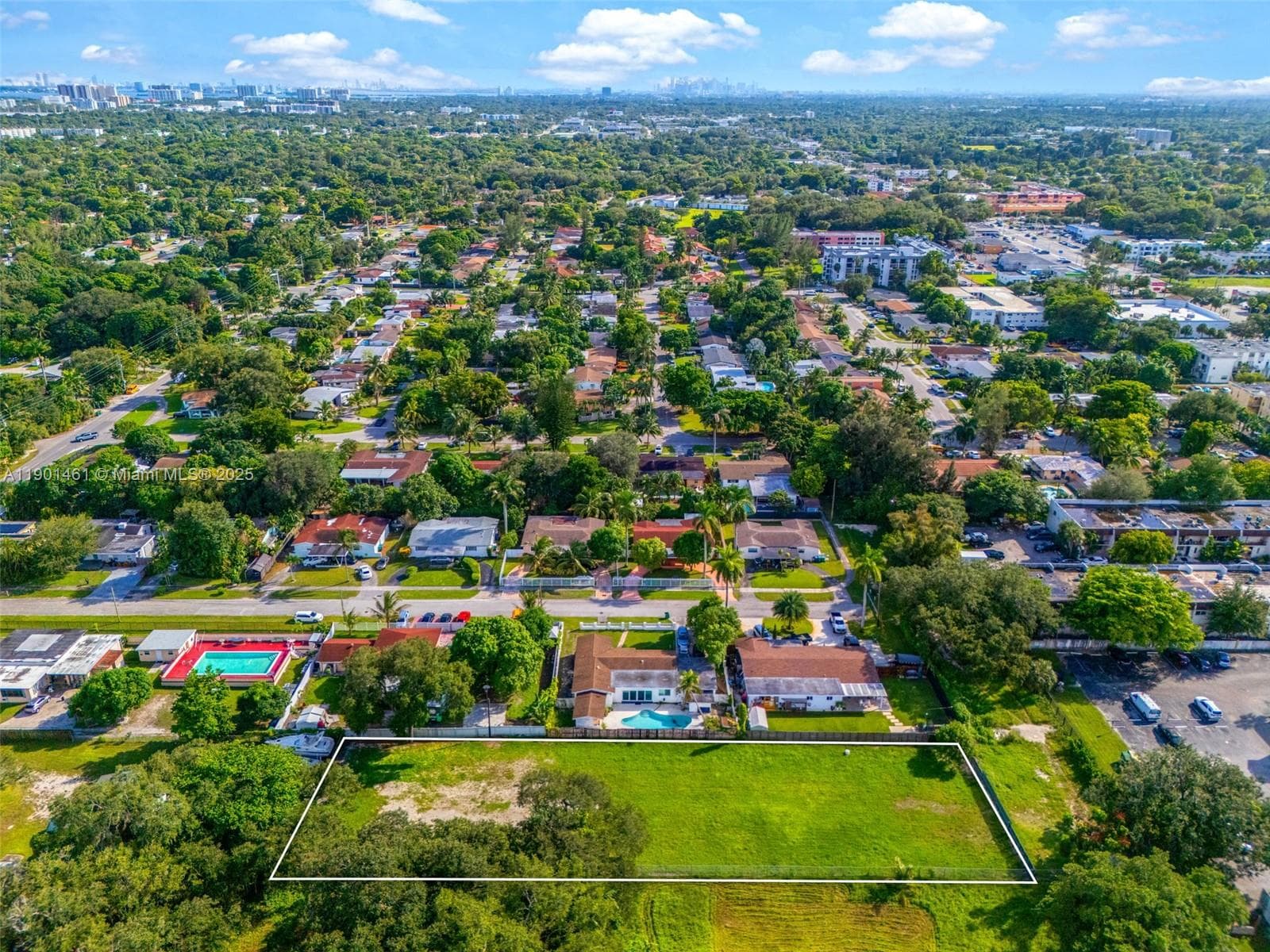 NE 8th Avenue NE 152nd Street, North Miami FL 33162 — 13