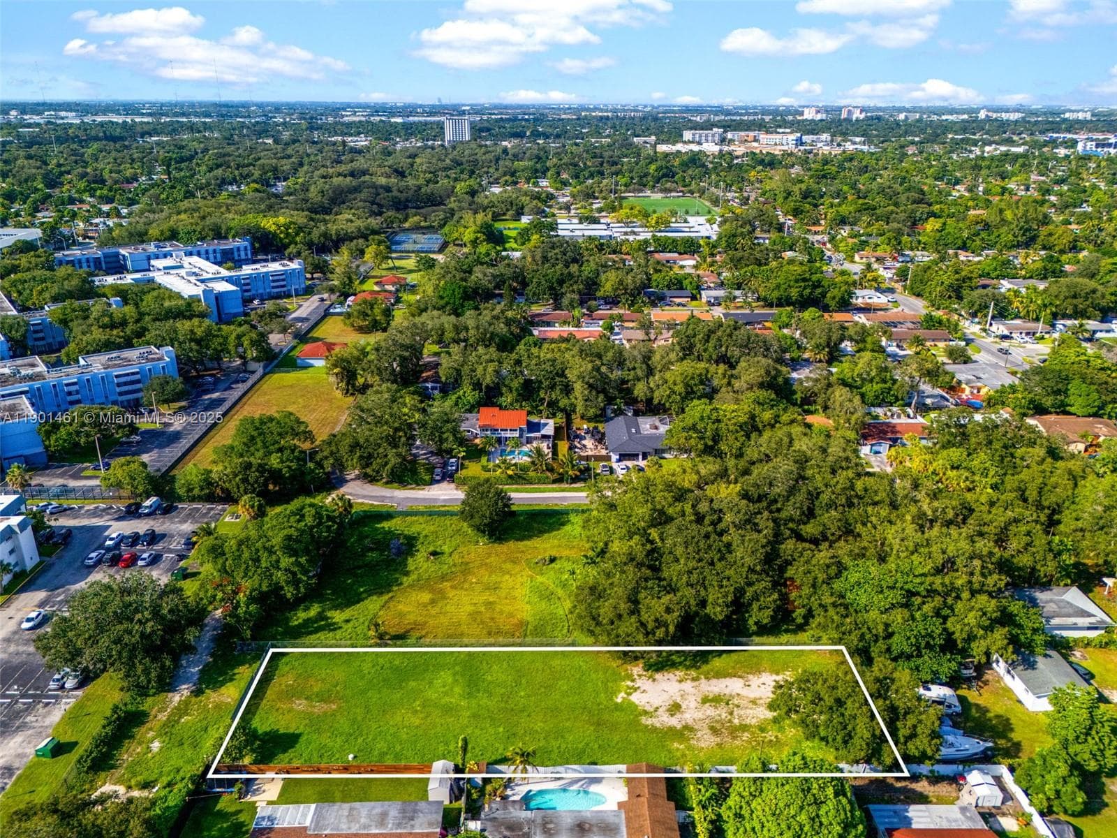 NE 8th Avenue NE 152nd Street, North Miami FL 33162 — 15