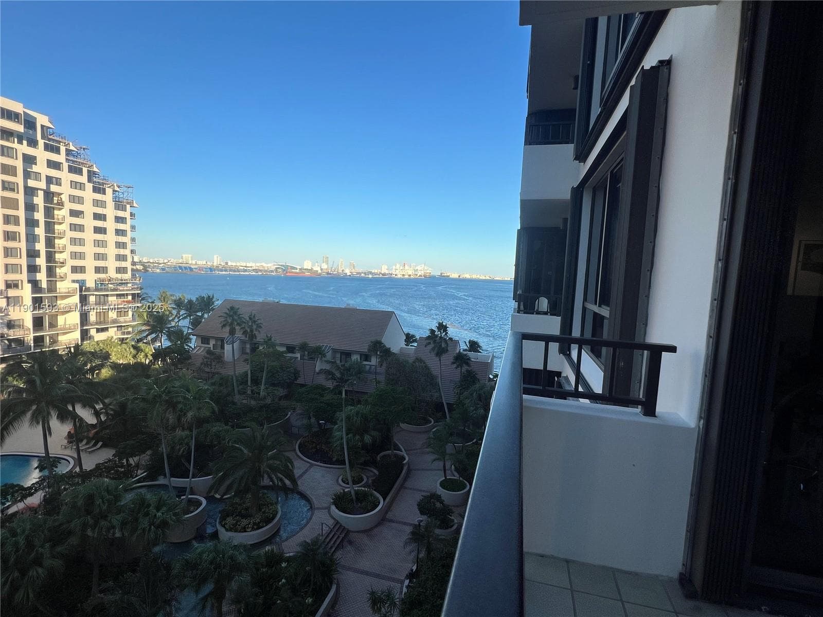 520 Brickell Key Dr # A900, Miami FL 33131 — 38