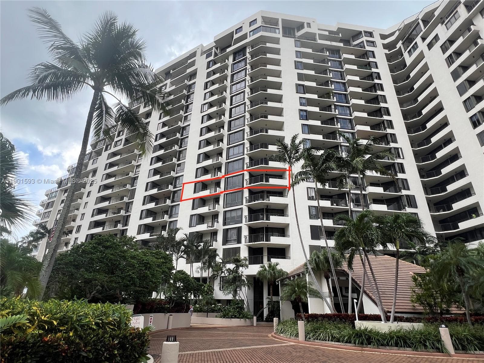 520 Brickell Key Dr # A900, Miami FL 33131 — 58