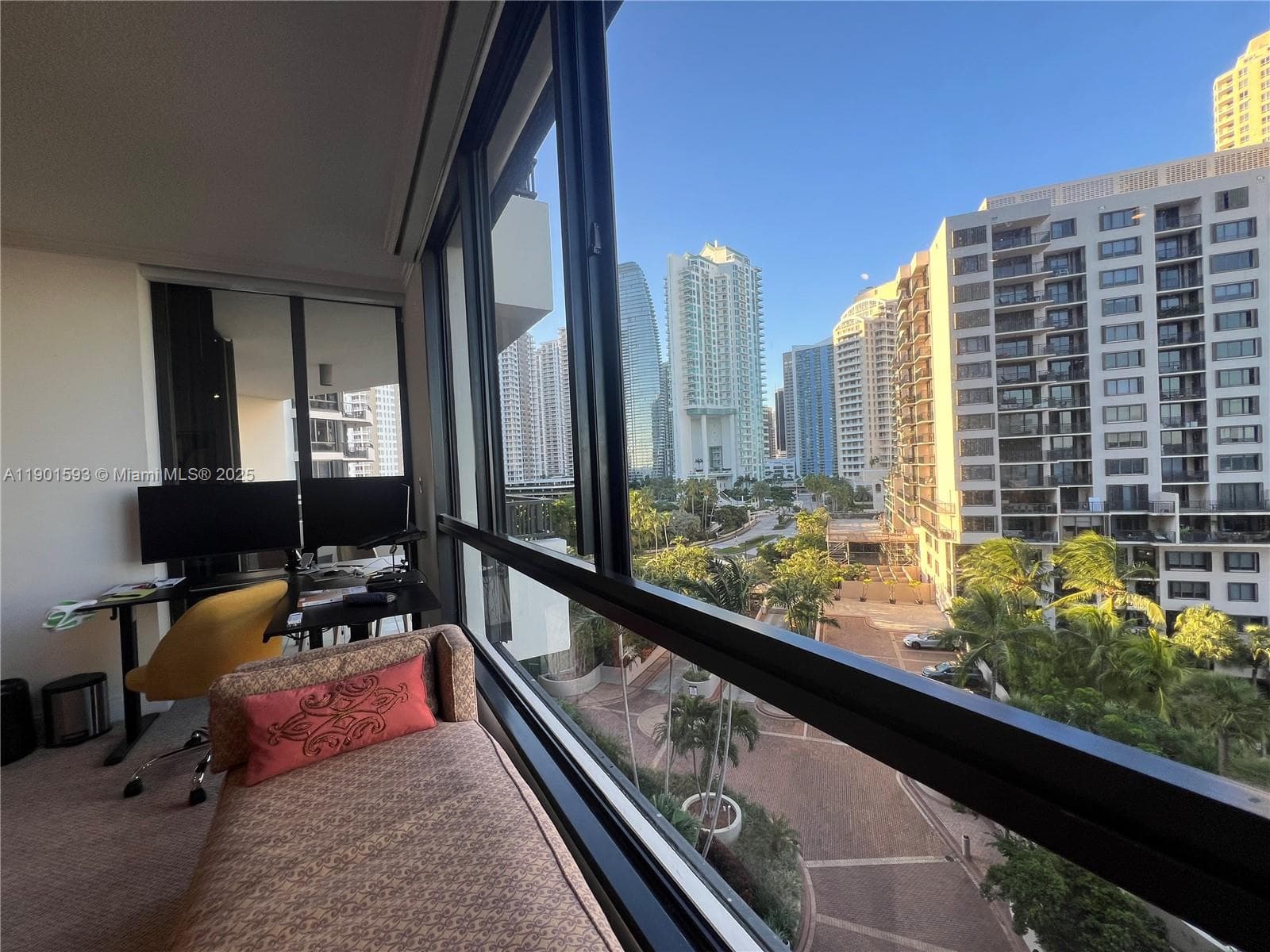 520 Brickell Key Dr # A900, Miami FL 33131 — 39