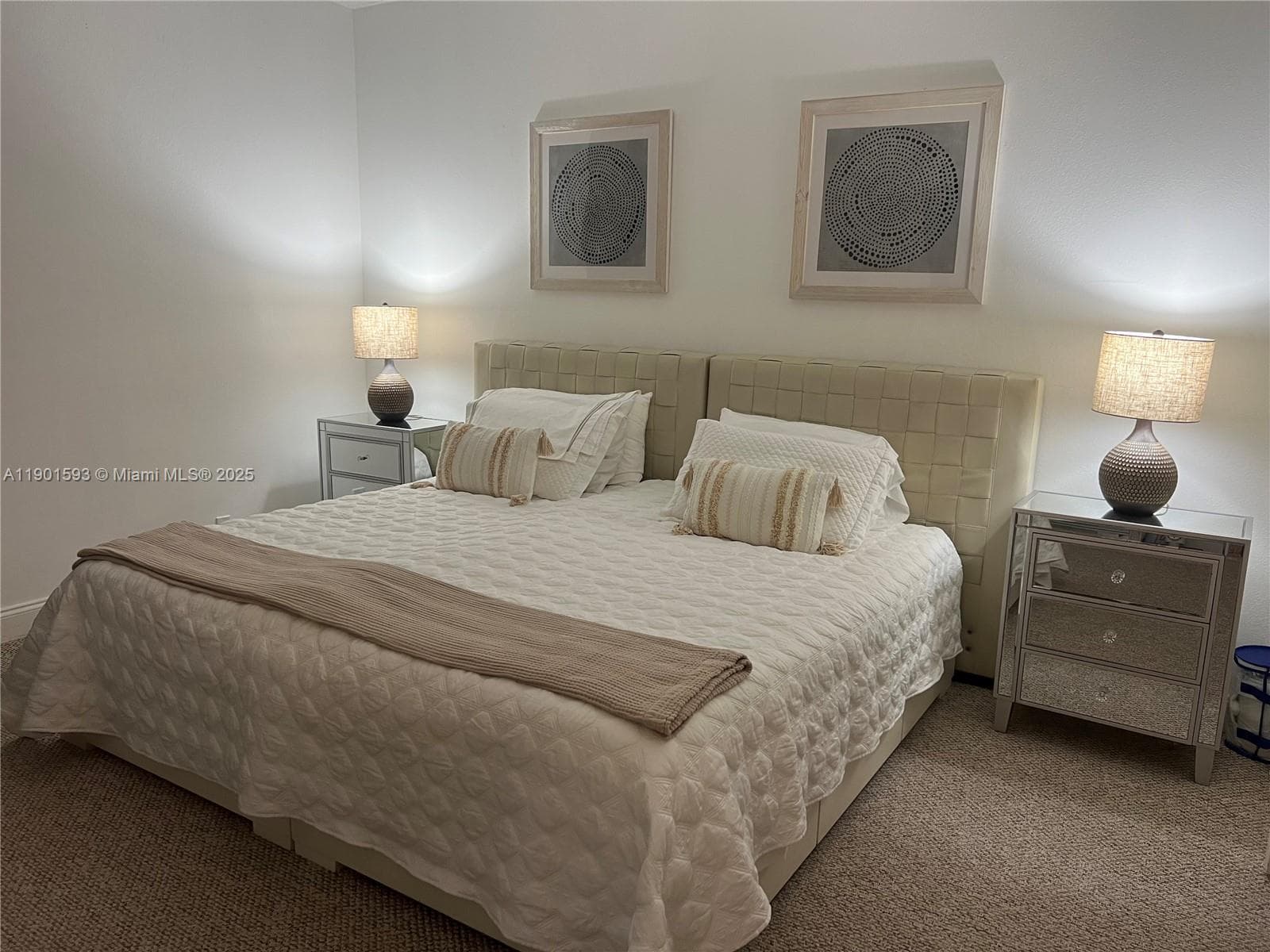 520 Brickell Key Dr # A900, Miami FL 33131 — 25