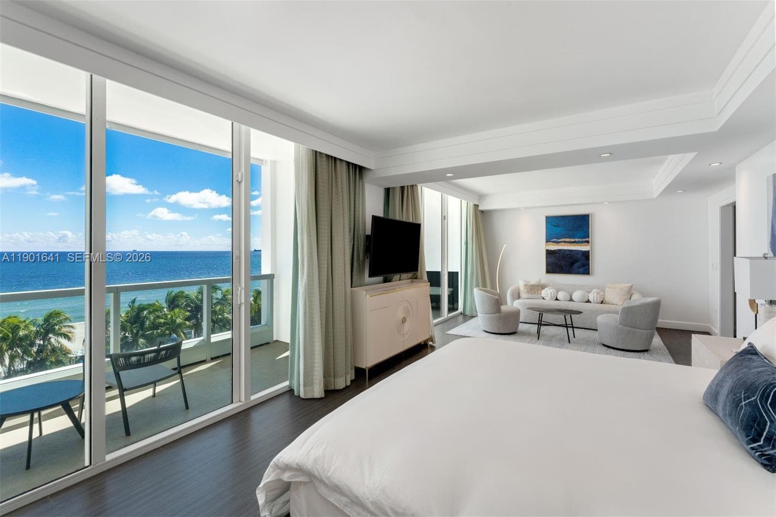 4391 Collins Ave # 512, Miami Beach FL 33140 — 23