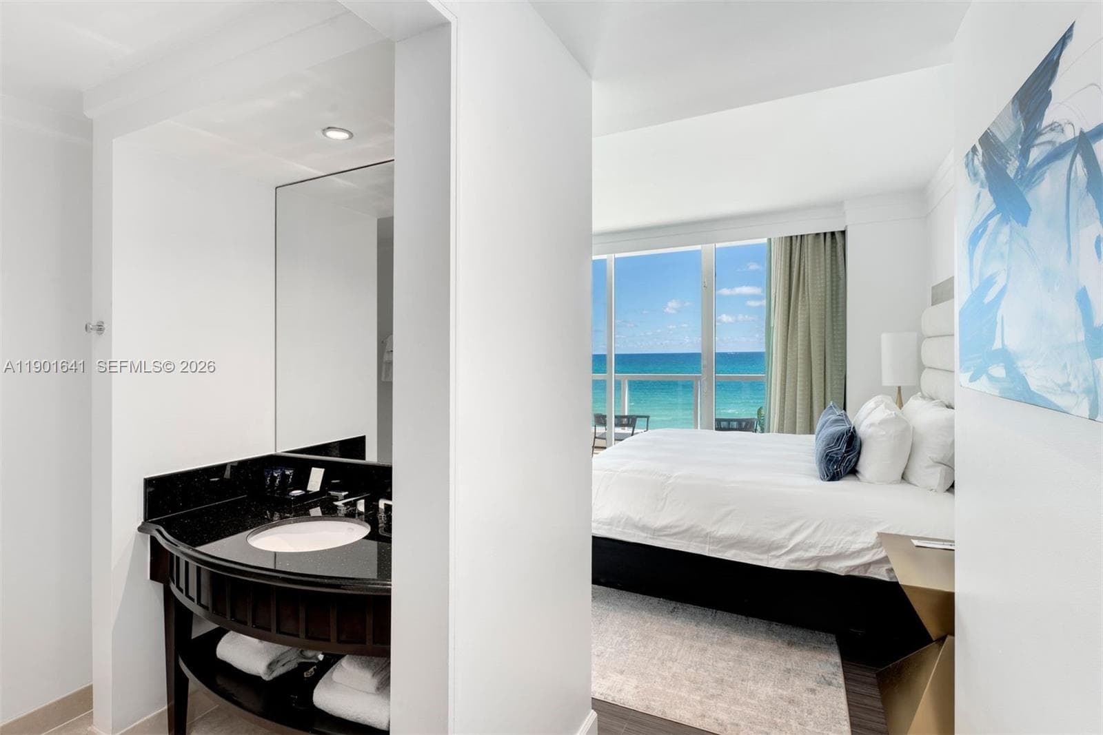 4391 Collins Ave # 512, Miami Beach FL 33140 — 34
