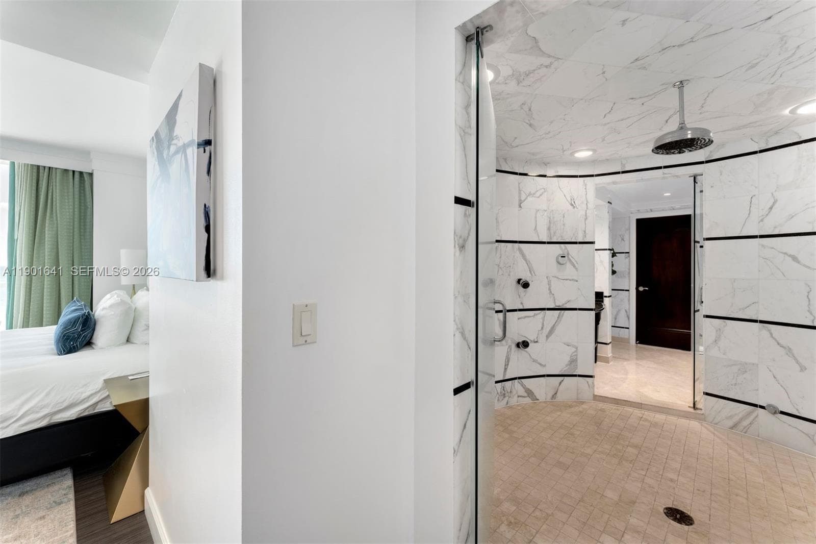 4391 Collins Ave # 512, Miami Beach FL 33140 — 33
