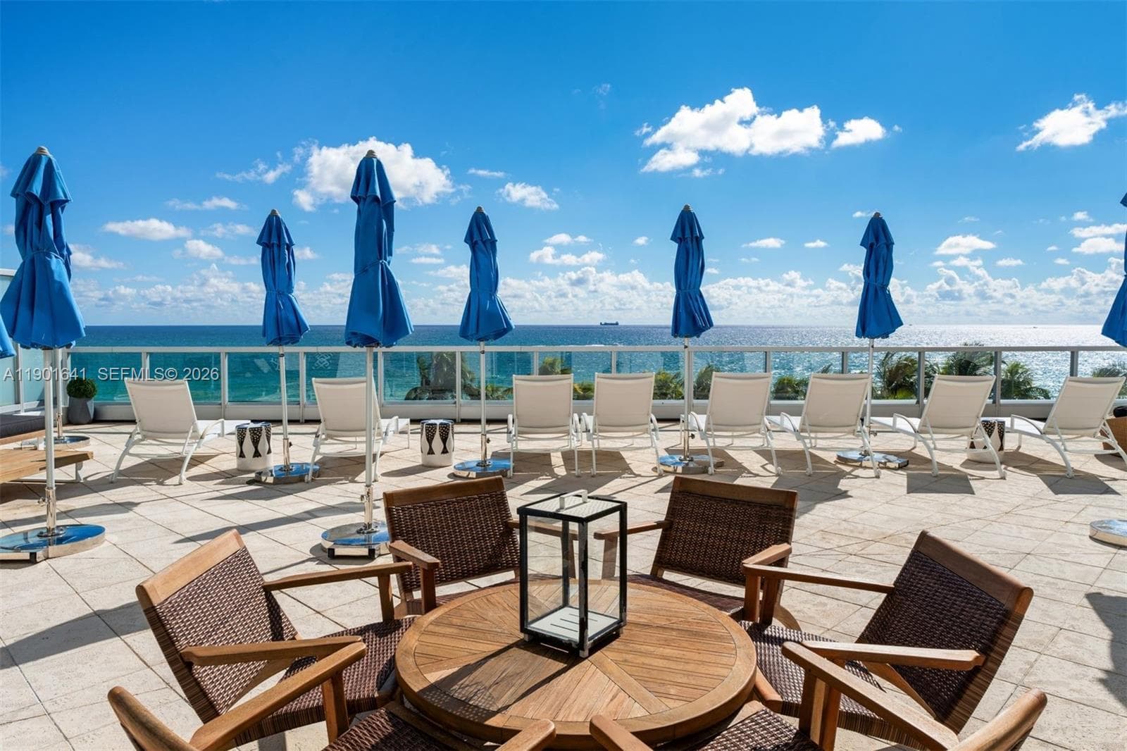 4391 Collins Ave # 512, Miami Beach FL 33140 — 45