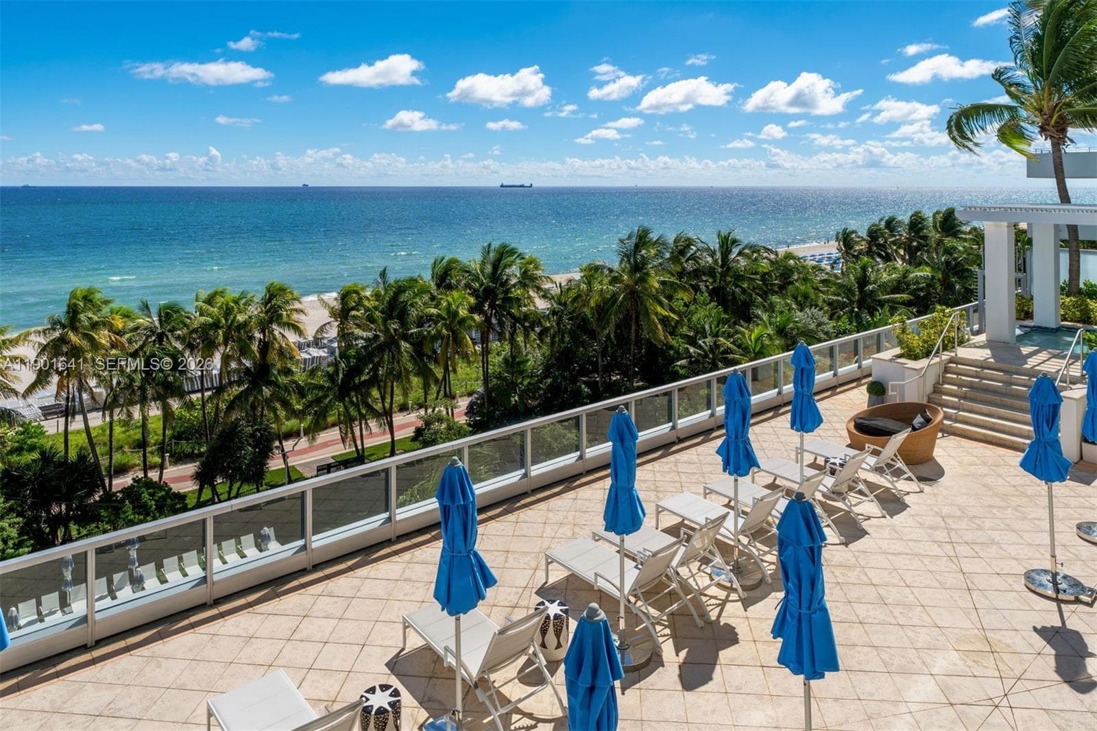 4391 Collins Ave # 512, Miami Beach FL 33140 — 37
