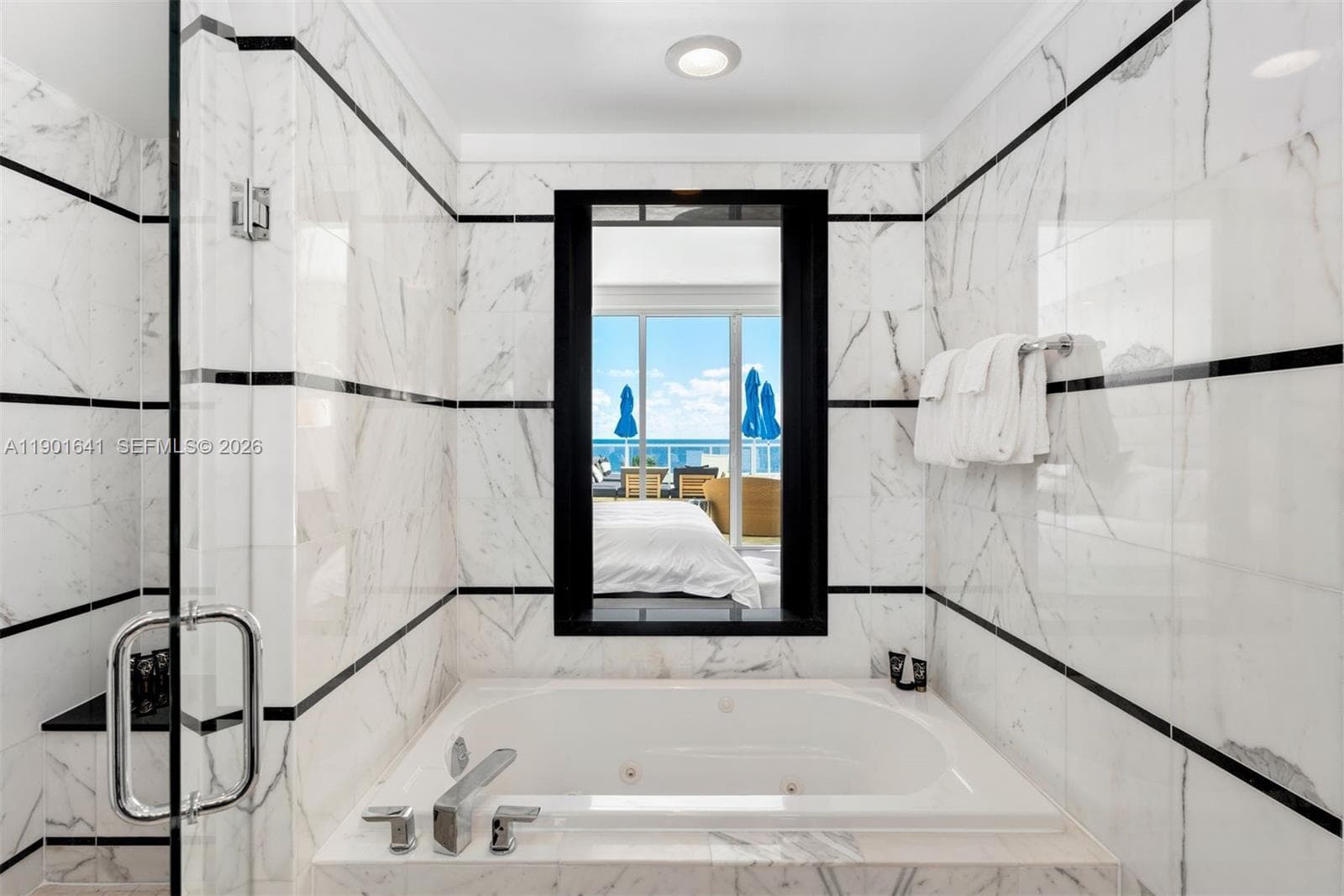 4391 Collins Ave # 512, Miami Beach FL 33140 — 15