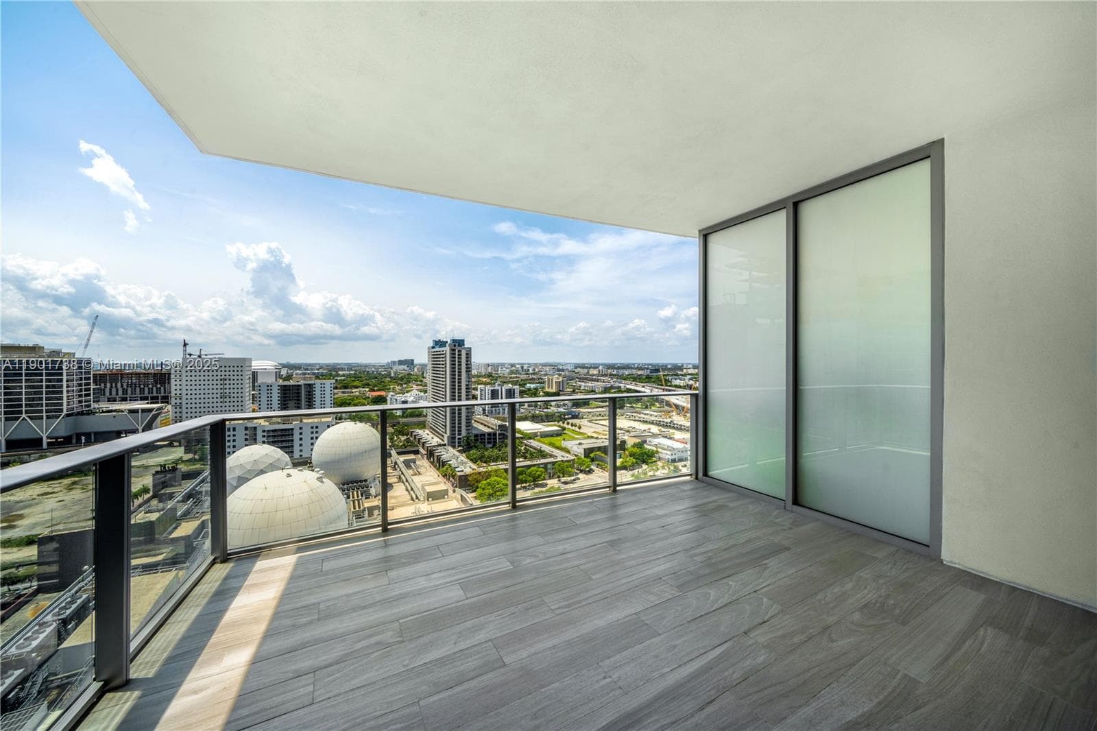 851 NE 1st AVE # 2106, Miami FL 33132 — 29