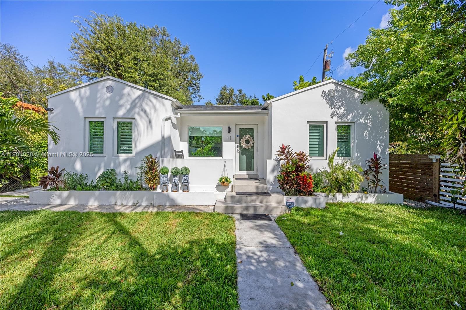 11 NW 45th St, Miami FL 33127 — 22