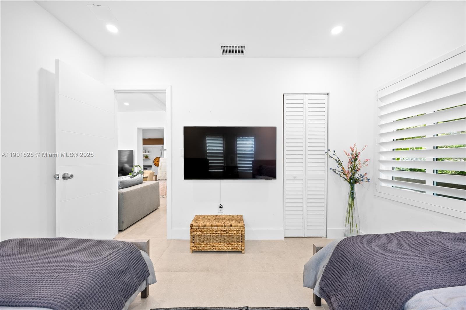 11 NW 45th St, Miami FL 33127 — 18