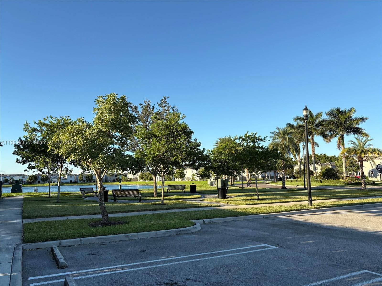 1020 SE 26th Ter, Homestead FL 33035 — 36
