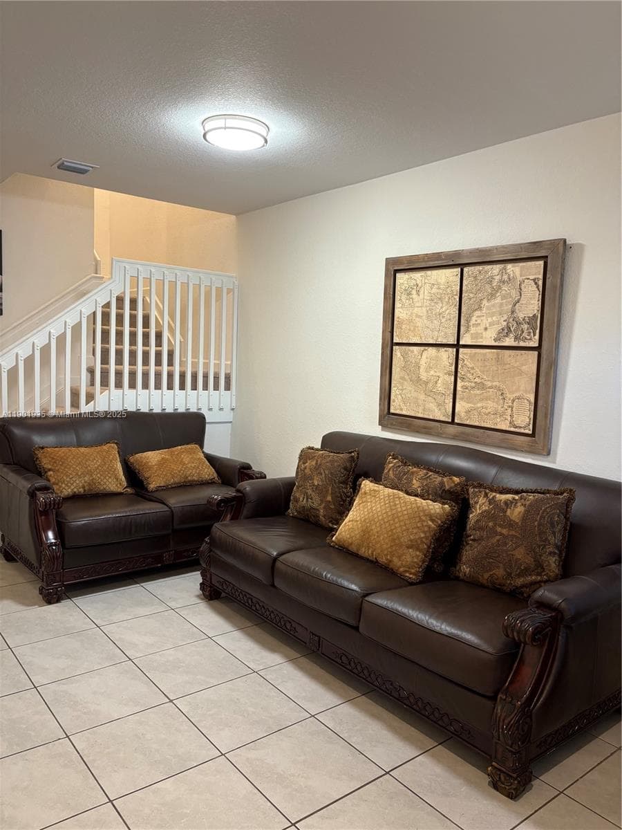 1020 SE 26th Ter, Homestead FL 33035 — 14