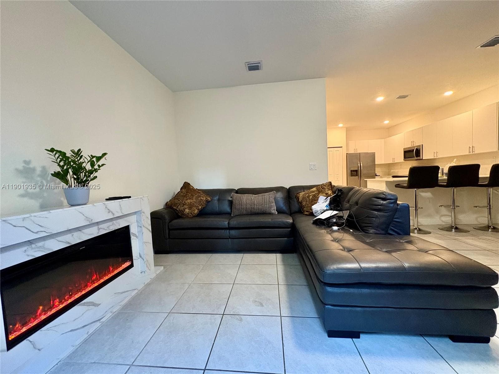 1020 SE 26th Ter, Homestead FL 33035 — 15