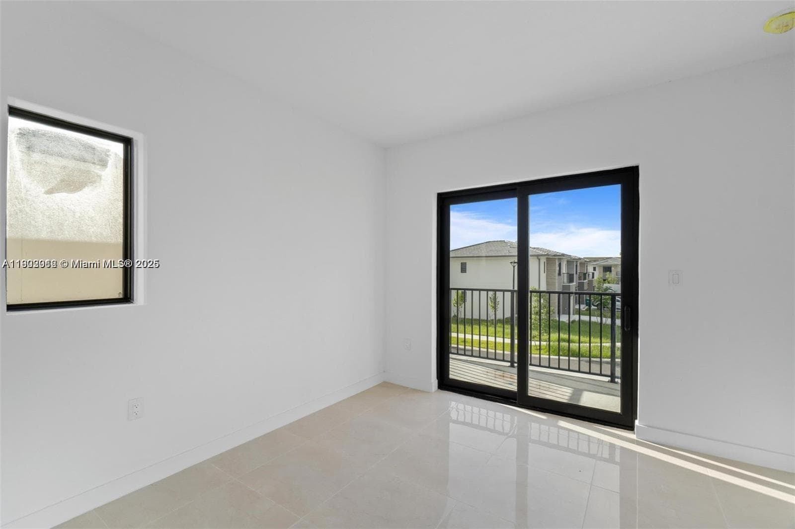 1119 NW 1st St, Florida City FL 33034 — 23