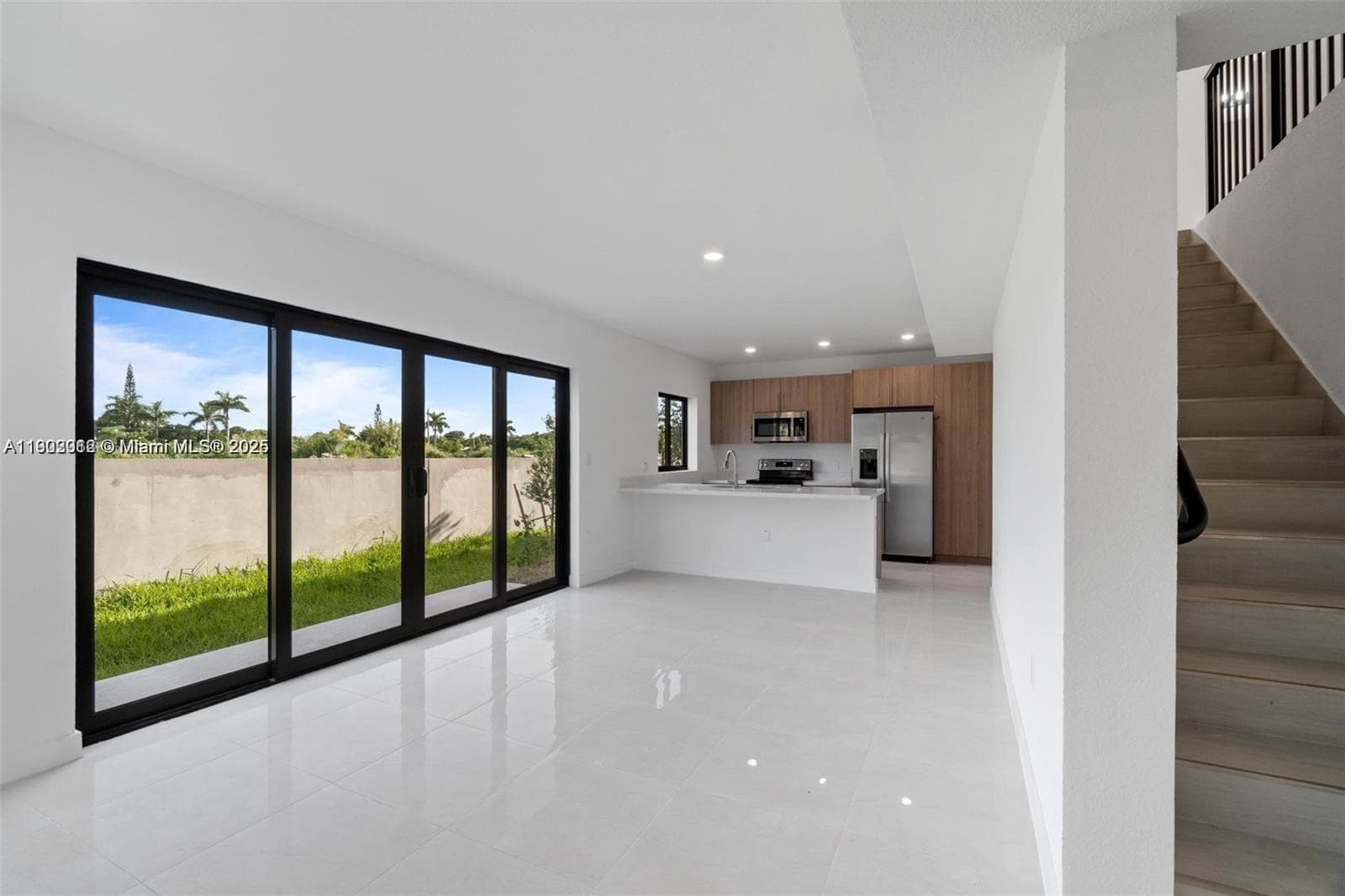 1119 NW 1st St, Florida City FL 33034 — 7