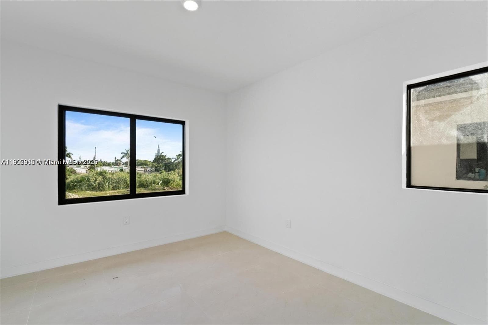 1119 NW 1st St, Florida City FL 33034 — 19