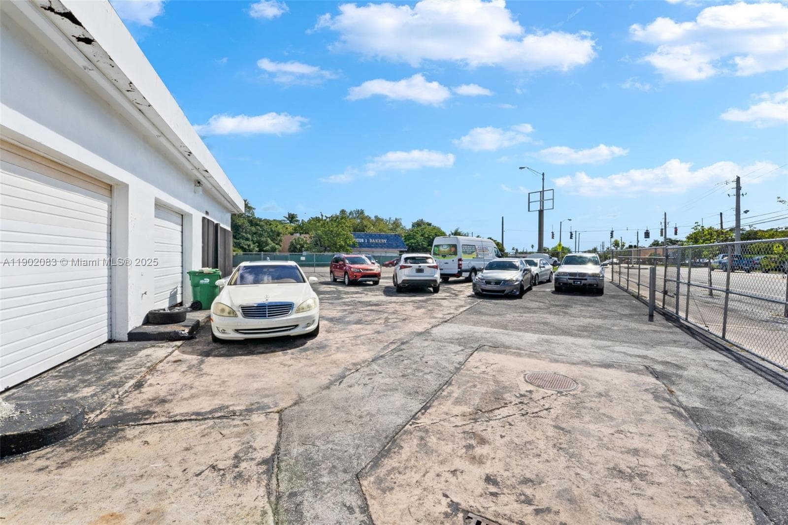 11815 NE 2nd Ave, Miami FL 33161 — 2