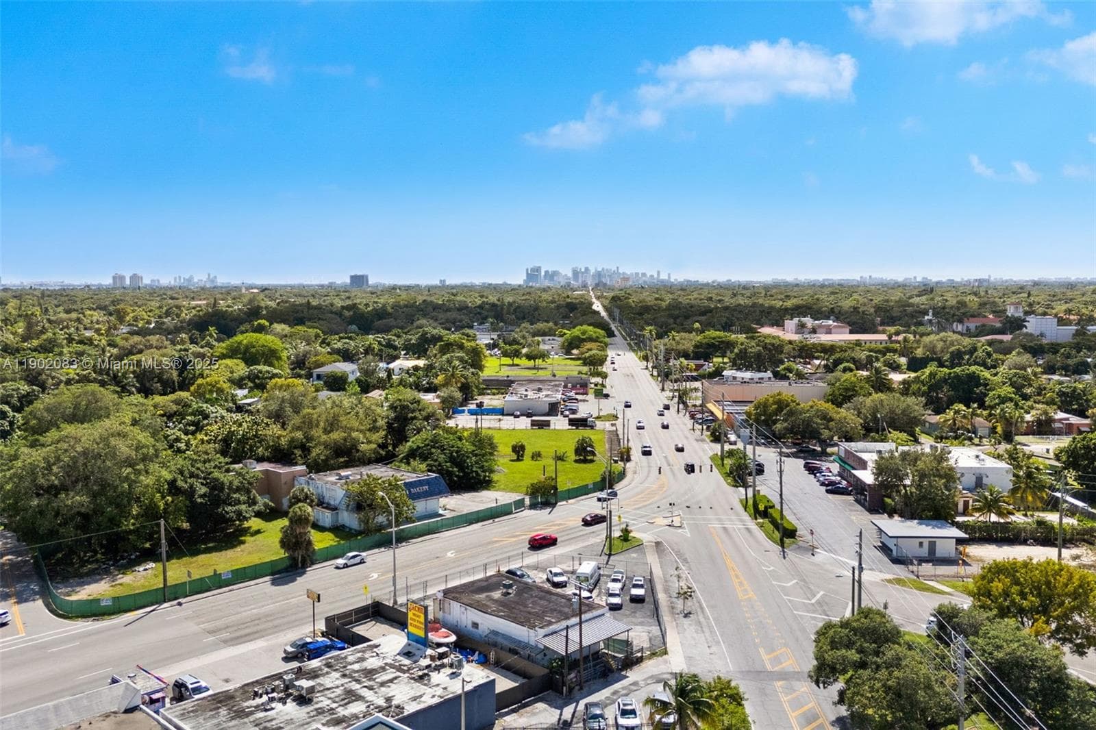 11815 NE 2nd Ave, Miami FL 33161 — 10