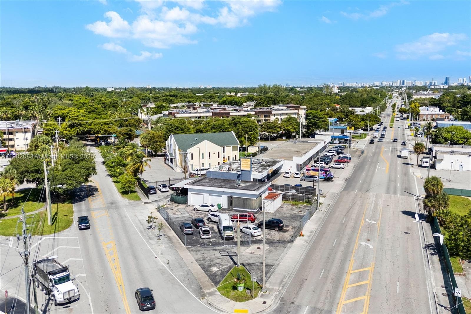 11815 NE 2nd Ave, Miami FL 33161 — 8