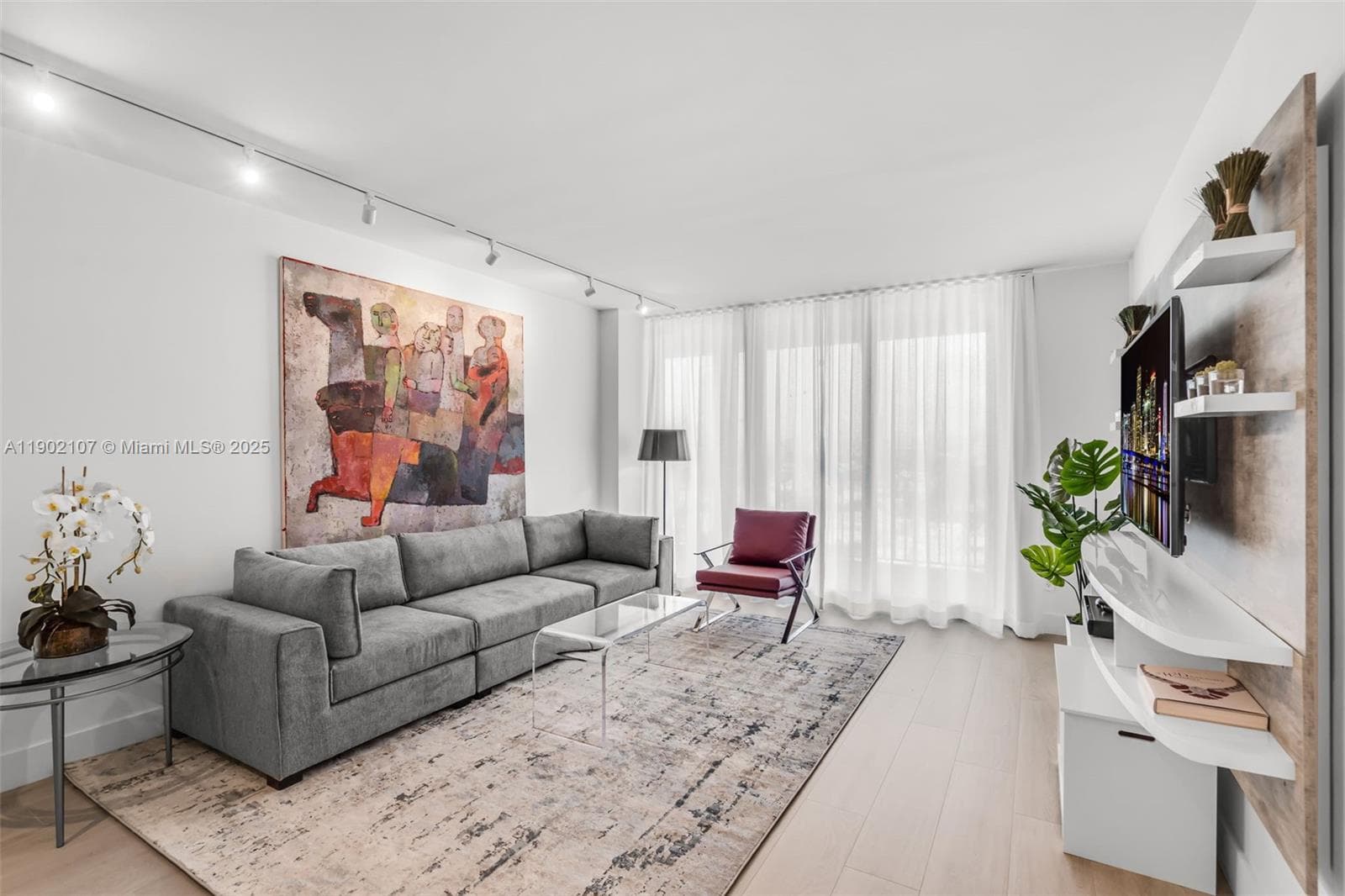 1500 Ocean Dr # 1109, Miami Beach FL 33139 — 1