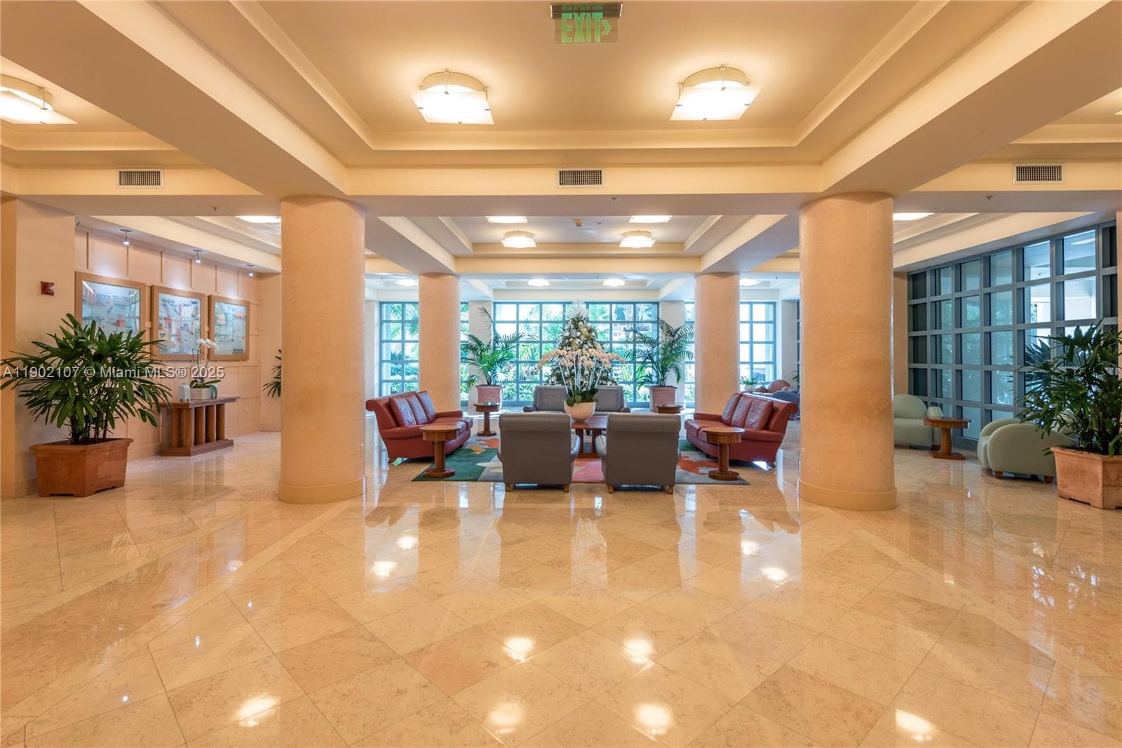 1500 Ocean Dr # 1109, Miami Beach FL 33139 — 33