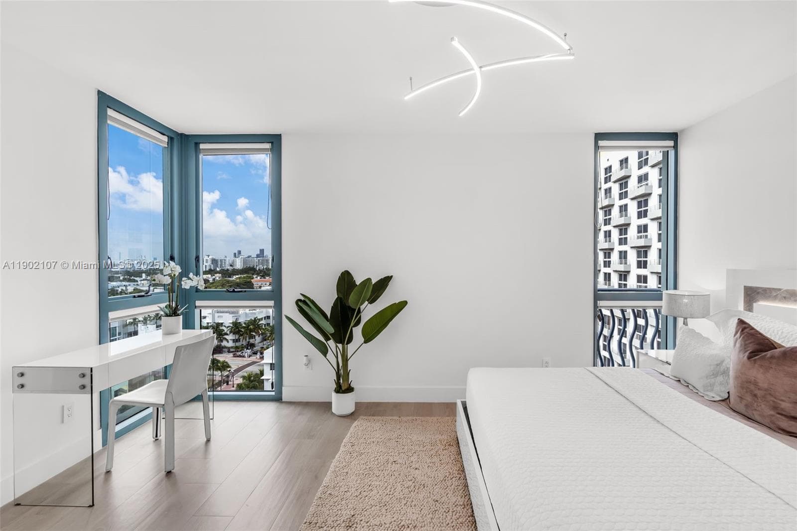 1500 Ocean Dr # 1109, Miami Beach FL 33139 — 14