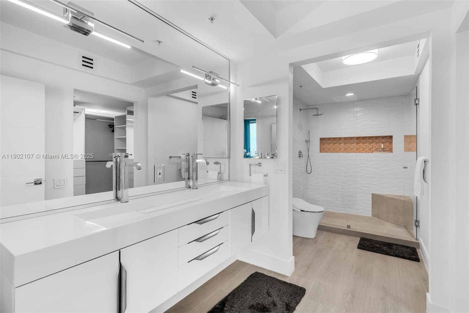1500 Ocean Dr # 1109, Miami Beach FL 33139 — 15