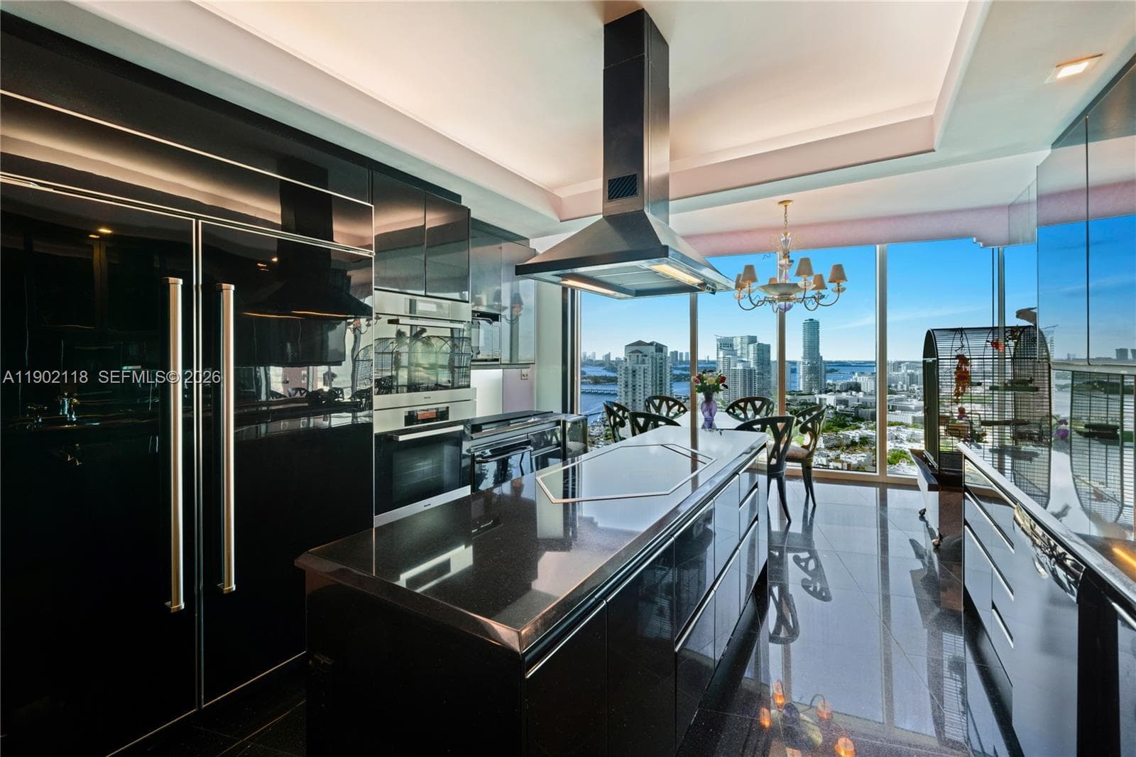 300 S Pointe Dr # 3103, Miami Beach FL 33139 — 19