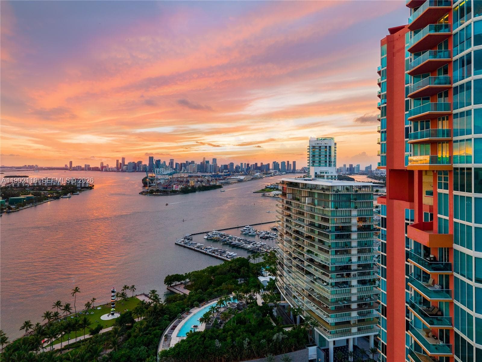 300 S Pointe Dr # 3103, Miami Beach FL 33139 — 40
