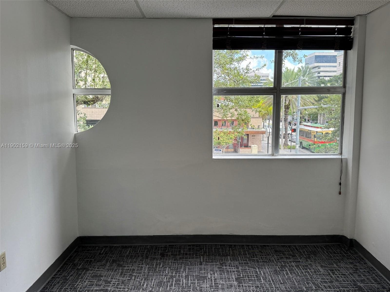 220 Miracle Mile, Coral Gables FL 33134 — 1