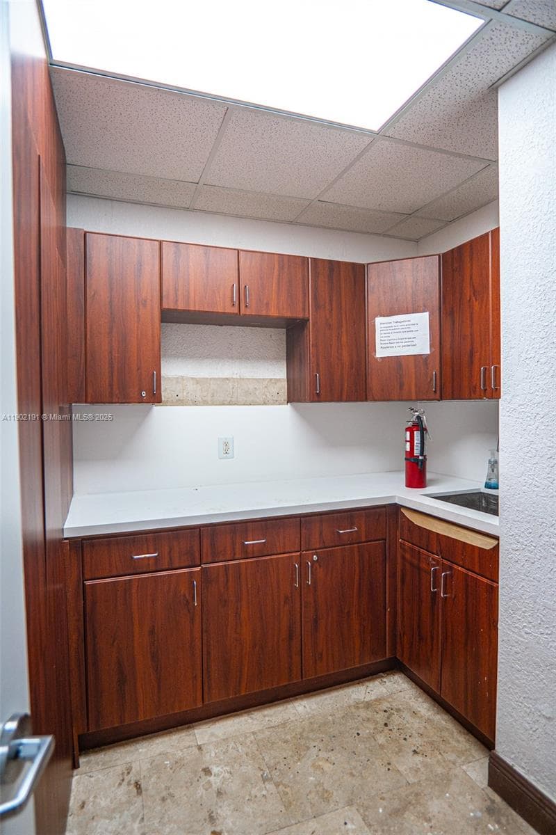 3401 NW 7th St, Miami FL 33125 — 9