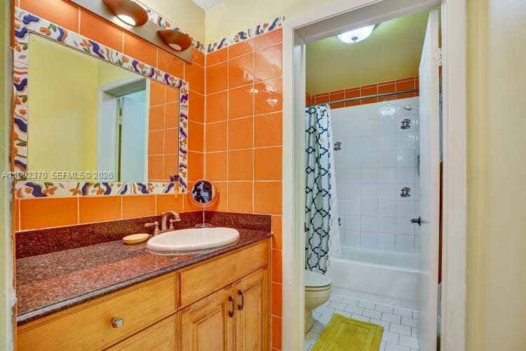 10026 NW 52nd Ter, Doral FL 33178 — 22