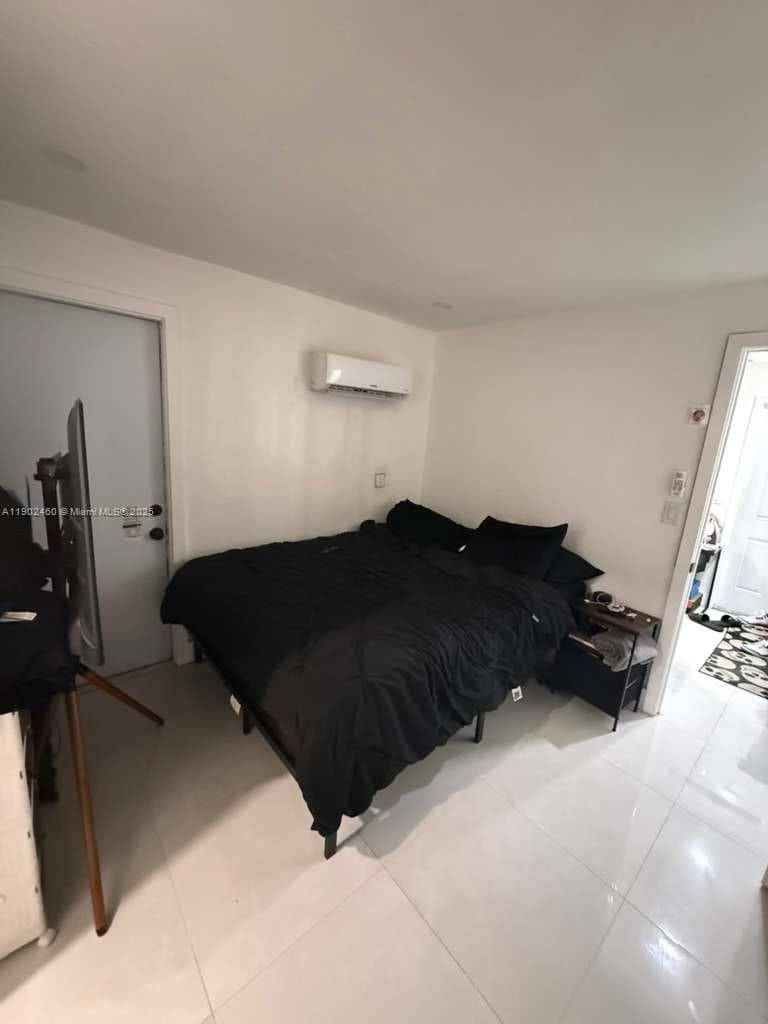 511 NW 133rd St # 4, North Miami FL 33168 — 2