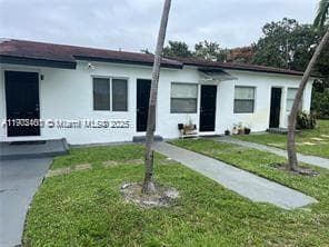 511 NW 133rd St # 4, North Miami FL 33168 — 1